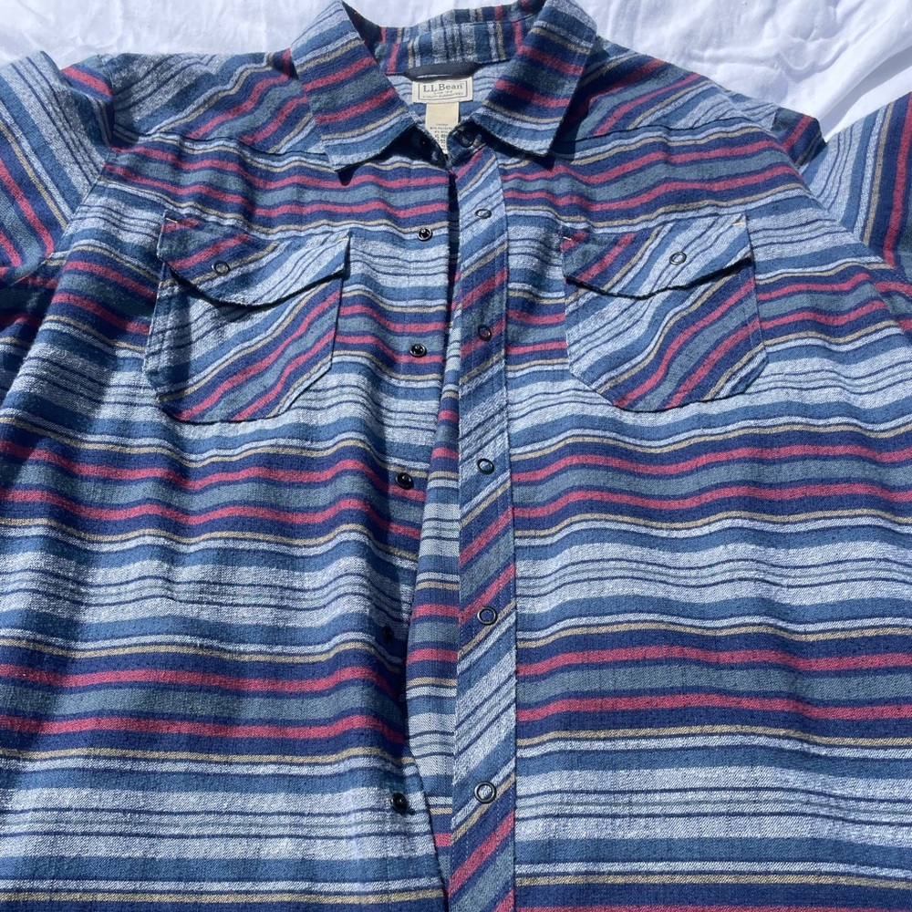 LL Bean Button Up - Picture 3 of 4